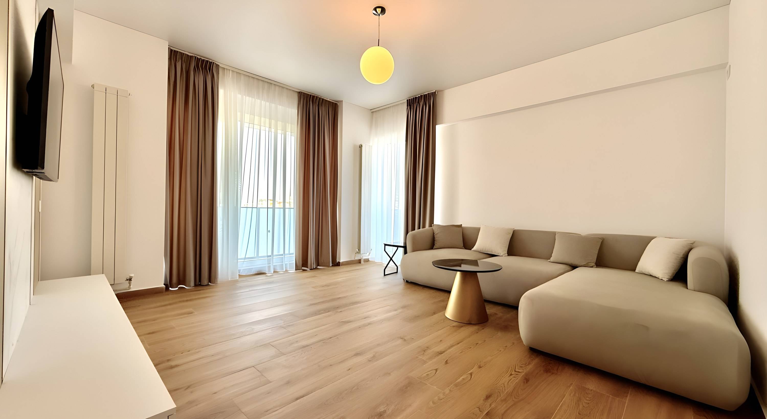 Living luminos într-un apartament finalizat din XENERO Residence, Mamaia Nord