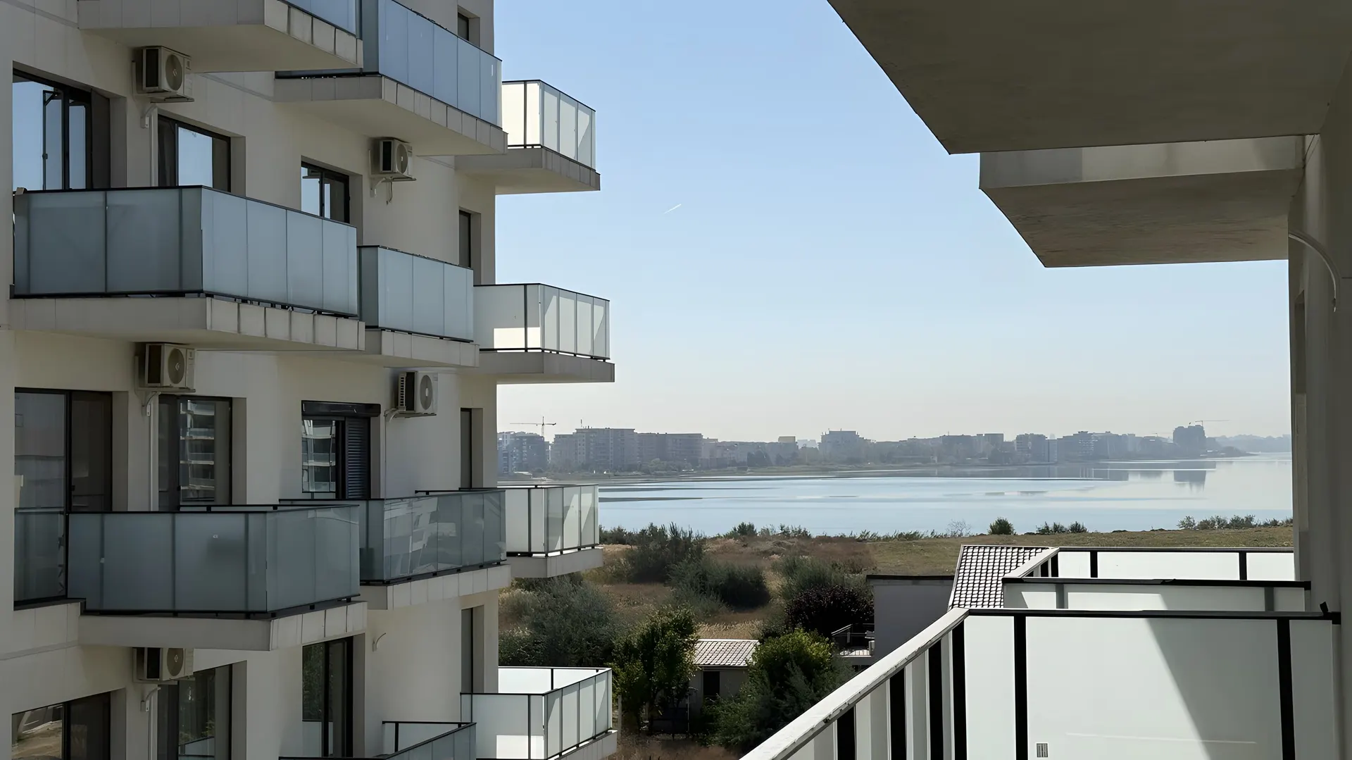 Balcon al unui apartament din XENERO Residence